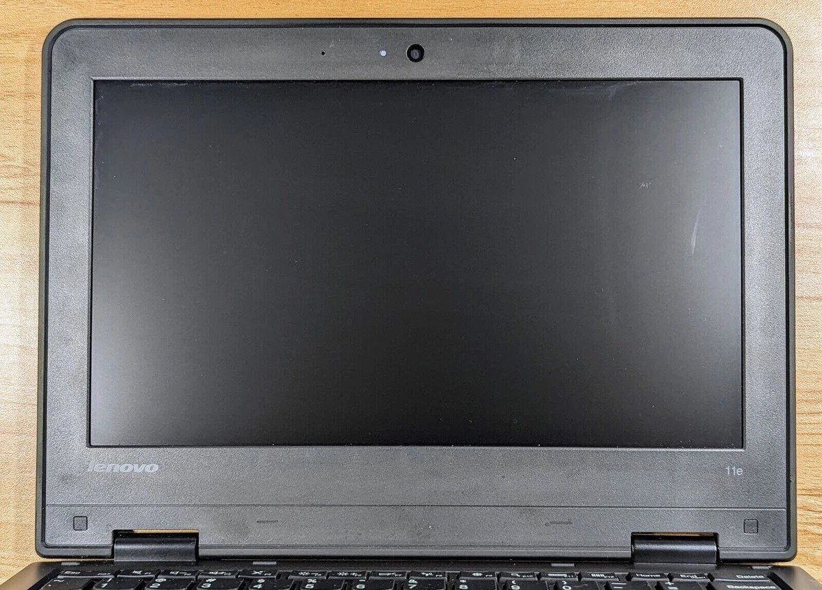 Lenovo ThinkPad 11e Laptop 4GB RAM 500GB HDD – Best Student Laptop in Pakistan - Image 4